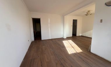 SE ARRIENDA CASA 2D-1B-ESTACIONAMIENTO -CERCA  METRO CIUDAD DEL NIÑO-SAN MIGUEL