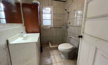 SE ARRIENDA CASA 2D-1B-ESTACIONAMIENTO -CERCA  METRO CIUDAD DEL NIÑO-SAN MIGUEL