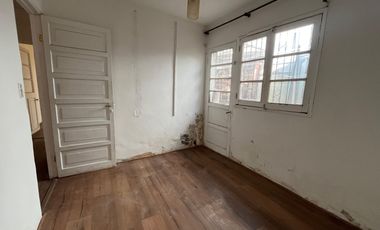 SE ARRIENDA CASA 2D-1B-ESTACIONAMIENTO -CERCA  METRO CIUDAD DEL NIÑO-SAN MIGUEL
