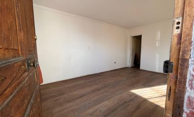 SE ARRIENDA CASA 2D-1B-ESTACIONAMIENTO -CERCA  METRO CIUDAD DEL NIÑO-SAN MIGUEL