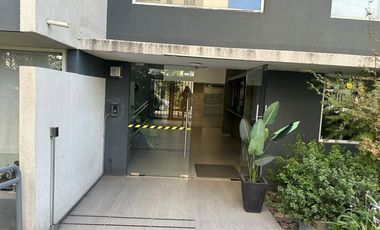 Depto Edificio Santa Clara/metro Ovalle