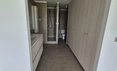 ARRIENDO DEPARTAMENTO EN LA REINA