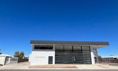 Alquiler Base y Edificio Comercial Centenario sobre Ruta 7 Neuquen