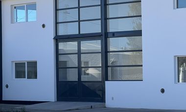 Alquiler Base y Edificio Comercial Centenario sobre Ruta 7 Neuquen
