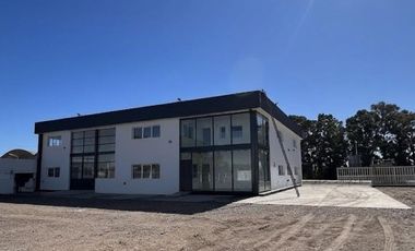 Alquiler Base y Edificio Comercial Centenario sobre Ruta 7 Neuquen