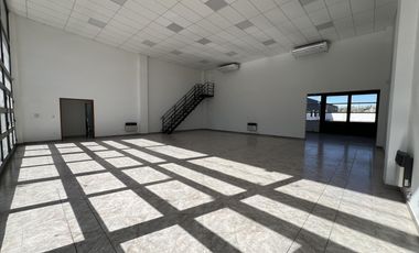 Alquiler Base y Edificio Comercial Centenario sobre Ruta 7 Neuquen