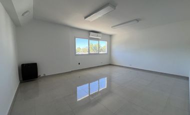Alquiler Base y Edificio Comercial Centenario sobre Ruta 7 Neuquen