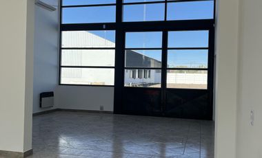 Alquiler Base y Edificio Comercial Centenario sobre Ruta 7 Neuquen