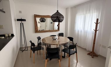 Casa Duplex Amoblada en Alquiler-  La Calandria zona sur