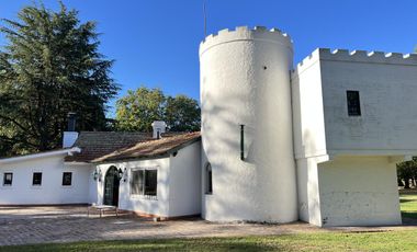 Se vende esta esplendida casa totalmente refaccionada a nueva en La Araucaria