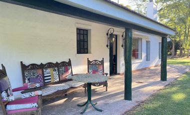 Se vende esta esplendida casa totalmente refaccionada a nueva en La Araucaria
