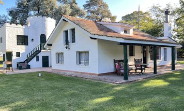 Se vende esta esplendida casa totalmente refaccionada a nueva en La Araucaria