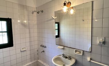 Se vende esta esplendida casa totalmente refaccionada a nueva en La Araucaria