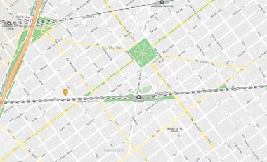 Casa 6 Ambientes refaccionada a nuevo con jardin terraza y cochera