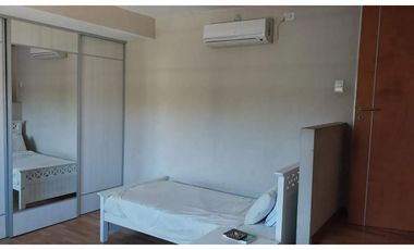 Casa 6 Ambientes refaccionada a nuevo con jardin terraza y cochera
