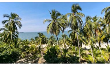 Rento Apartamento en Primera Línea del Mar cerca al Decameron