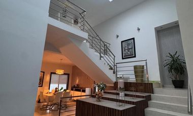 CASA EN VENTA EN FRACCIONAMIENTO LA CANTERA