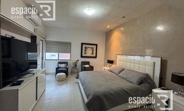 CASA EN VENTA EN FRACCIONAMIENTO LA CANTERA