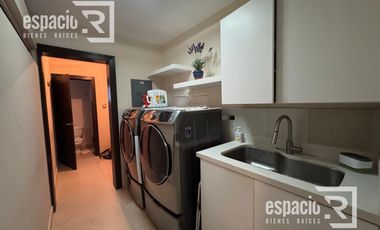 CASA EN VENTA EN FRACCIONAMIENTO LA CANTERA