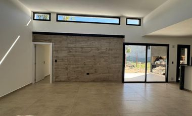 Casa a estrenar en Nuevo Malagueño | Planta baja funcional y súper luminosa