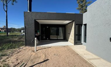Casa a estrenar en Nuevo Malagueño | Planta baja funcional y súper luminosa