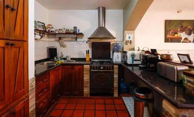 SANTILLI - ARENALES 218 LOMAS DE ZAMORA ESTE