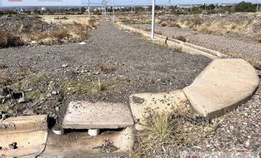 Terreno / manzana urbana 9.000 m² – Zona Dalvian / Ciudad de Mendoza – R1A