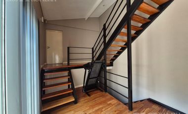 Casa 5 ambientes en Barrio Vicente López