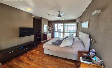 Casa 5 ambientes en Barrio Vicente López