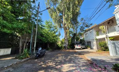 Casa 5 ambientes en Barrio Vicente López