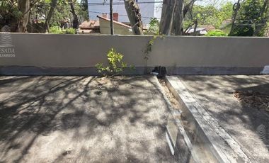 |CASA EN HERMOSA ZONA DE SAN BERNARDO|TERRAZA Y COCHERA CUB| RETASADA