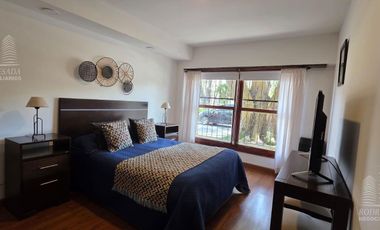 |CASA EN HERMOSA ZONA DE SAN BERNARDO|TERRAZA Y COCHERA CUB| RETASADA