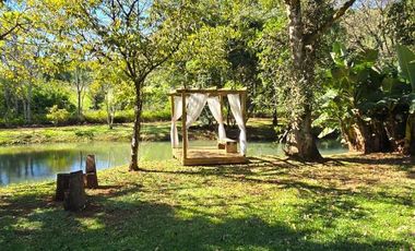EN VENTA chacra con cabañas en Dos de Mayo, Misiones