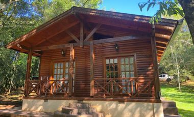 EN VENTA chacra con cabañas en Dos de Mayo, Misiones