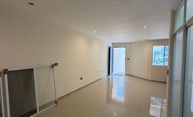 Casa en venta en Linda Vista Mi Sol – Roof garden con pérgola y seguridad 24/7