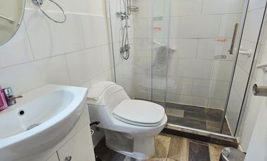 SE VENDE CASA CON GRAN POTENCIAL