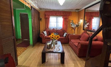 Casa en venta  en LA CISTERNA