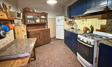 Casa 4 Amb c/ Patio y Terraza en Velez Sarsfield