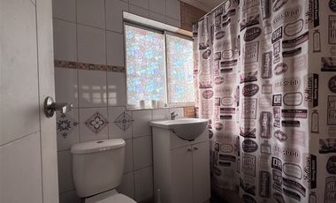 Casa en Arriendo en Padre Luis valdivia