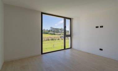 Casa 5 ambientes en Rumencó Joven