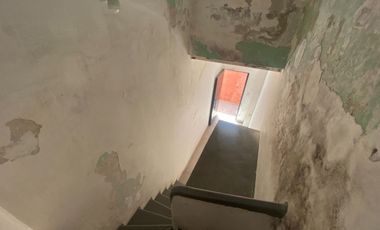 VENTA EN BLOCK 4 DEPTOS DE 2 AMB C/U + GALPÓN