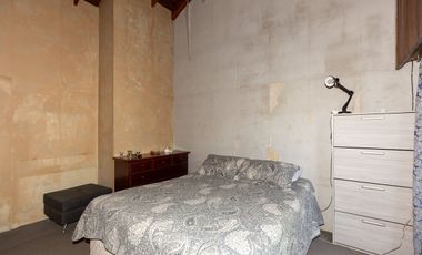 VENTA DE CASA EN HURLINGHAM OPORTUNIDAD!!