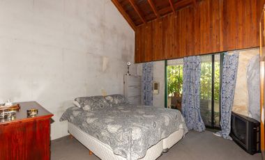 VENTA DE CASA EN HURLINGHAM OPORTUNIDAD!!