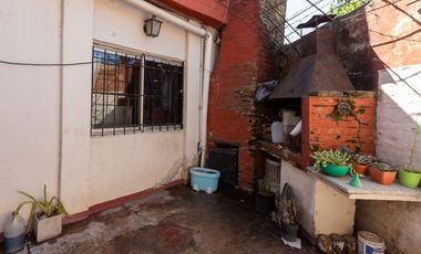 VENTA DE CASA EN HURLINGHAM OPORTUNIDAD!!