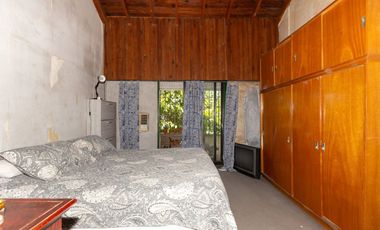 VENTA DE CASA EN HURLINGHAM OPORTUNIDAD!!