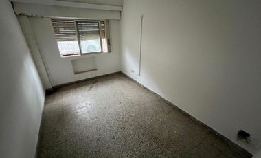 CASA 4 AMBIENTES + LOCAL COMERCIAL EN LIBERTAD