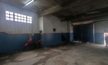 VENTA GALPON EN AVELLANEDA