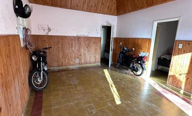 VENTA CASA 3 DORMITORIOS