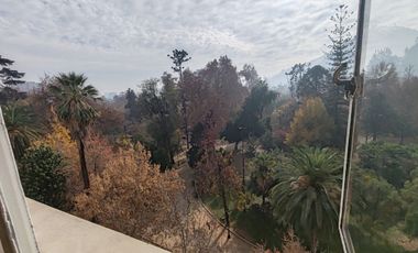 AMPLIO DEPTO CON VISTA  AL PARQUE FORESTAL