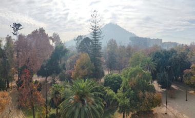 AMPLIO DEPTO CON VISTA  AL PARQUE FORESTAL